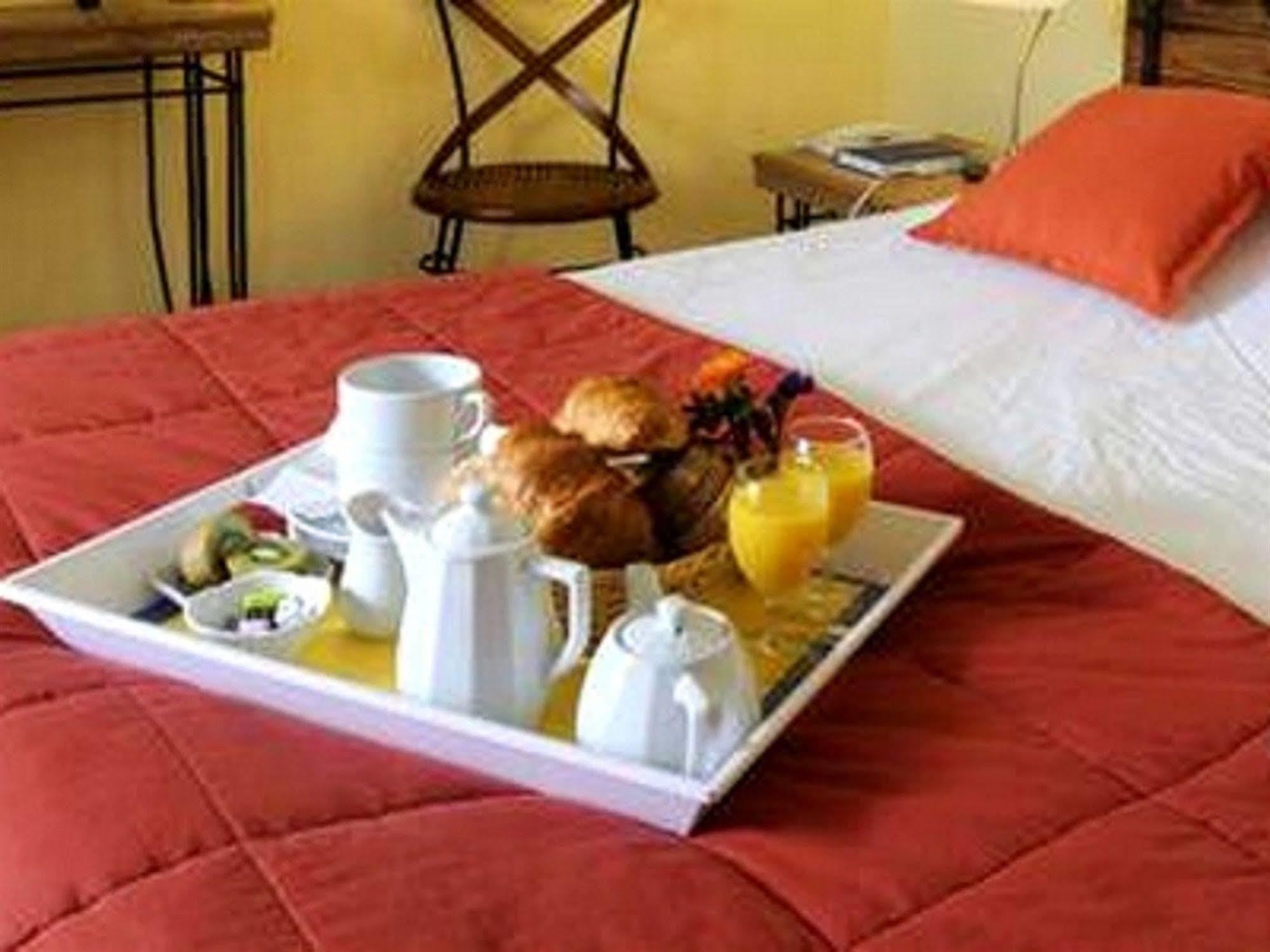 Le Saint Eloi Logis & Spa Restaurant L Schumacher Solignac Zewnętrze zdjęcie